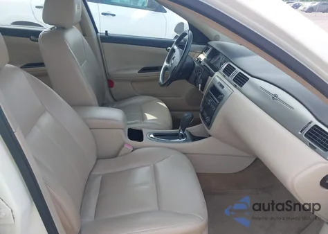 2008 Chevrolet Impala Super Sport z USA, uszkodzony, nr VIN 2G1WD58C489130142